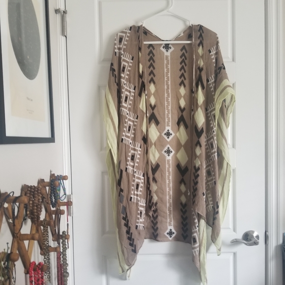 Anthro boho kimono wrap - Picture 2 of 6